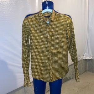 Burberry Mens button up shirt in moss green.